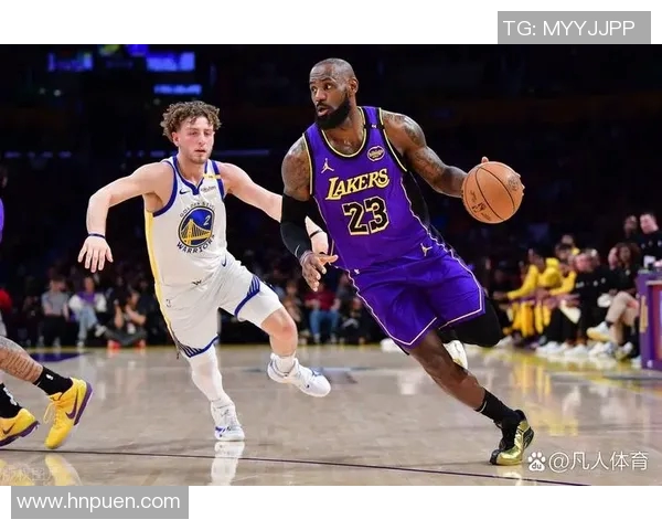 湖人勇士精彩对决直播回放全程回顾与赛后分析 湖人勇士精彩对决直播回放全程回顾与赛后分析
