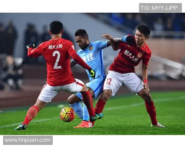 2017广州恒大对决各大球队的精彩瞬间回顾与分析