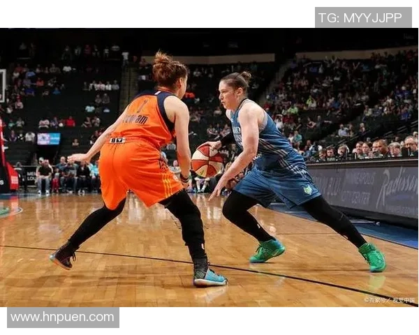 WNBA神秘人对战太阳队的精彩较量与赛季前景分析 WNBA神秘人对战太阳队的精彩较量与赛季前景分析