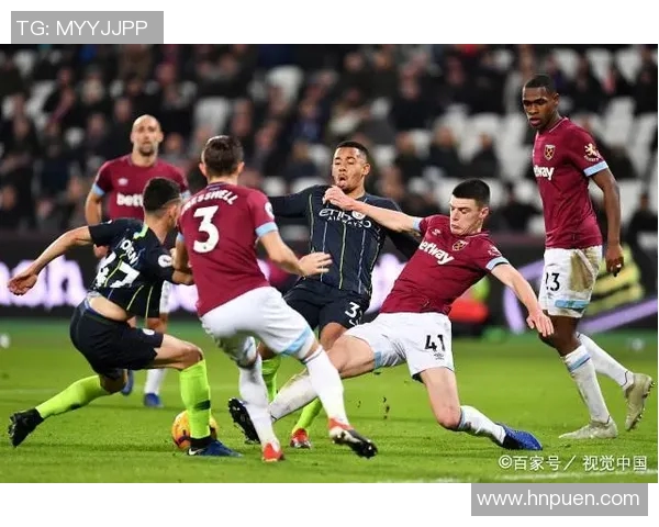 布莱顿与布里斯的精彩对决揭示英超新赛季的竞争格局与球队实力分析 布莱顿与布里斯的精彩对决揭示英超新赛季的竞争格局与球队实力分析