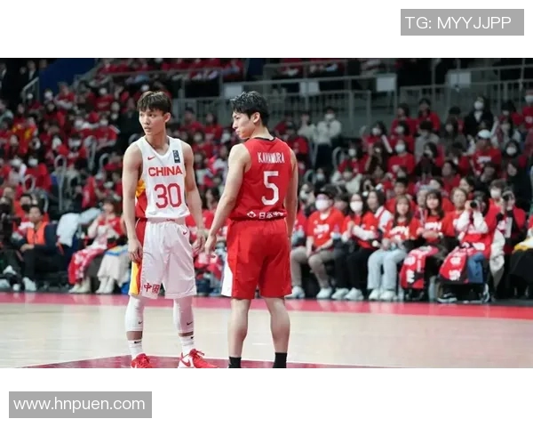 昨晚中国男篮与俄罗斯队激战正酣精彩瞬间回顾与赛后分析