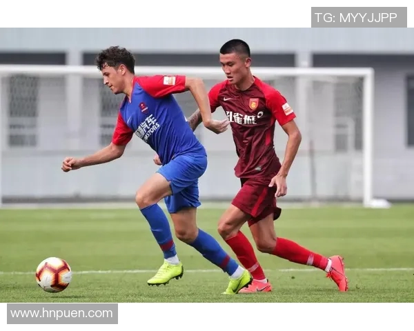 重庆足球队强势领跑锦标赛积分榜以61分稳居第一